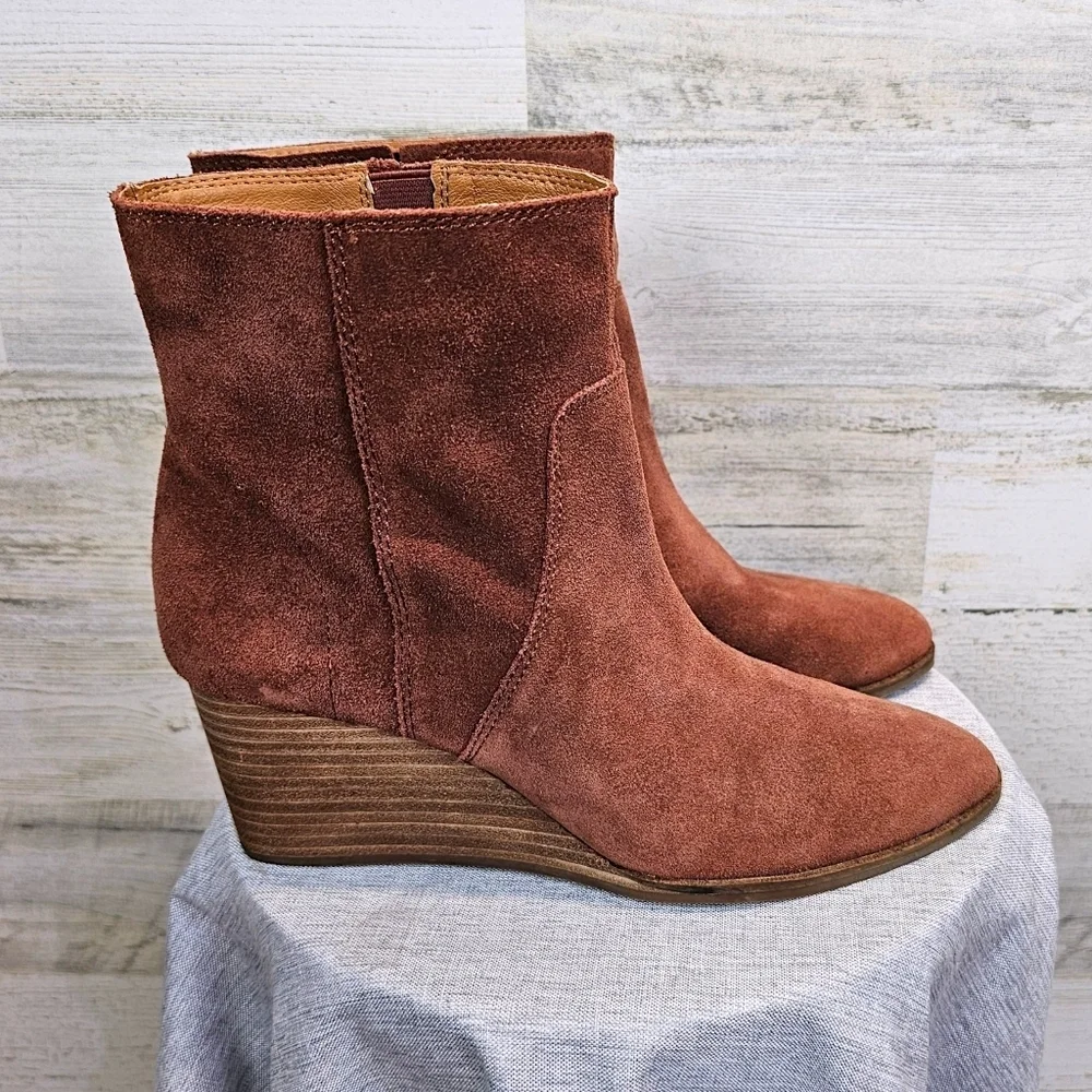 Lucky Brand Wafael Suede Wedge Ankle Boots 8.5 Brown Boho Western Chic Booties